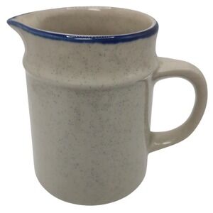 Vintage Style Setter Creamer Halo Navy Trim Stoneware Made In‎ Japan Four Inch
